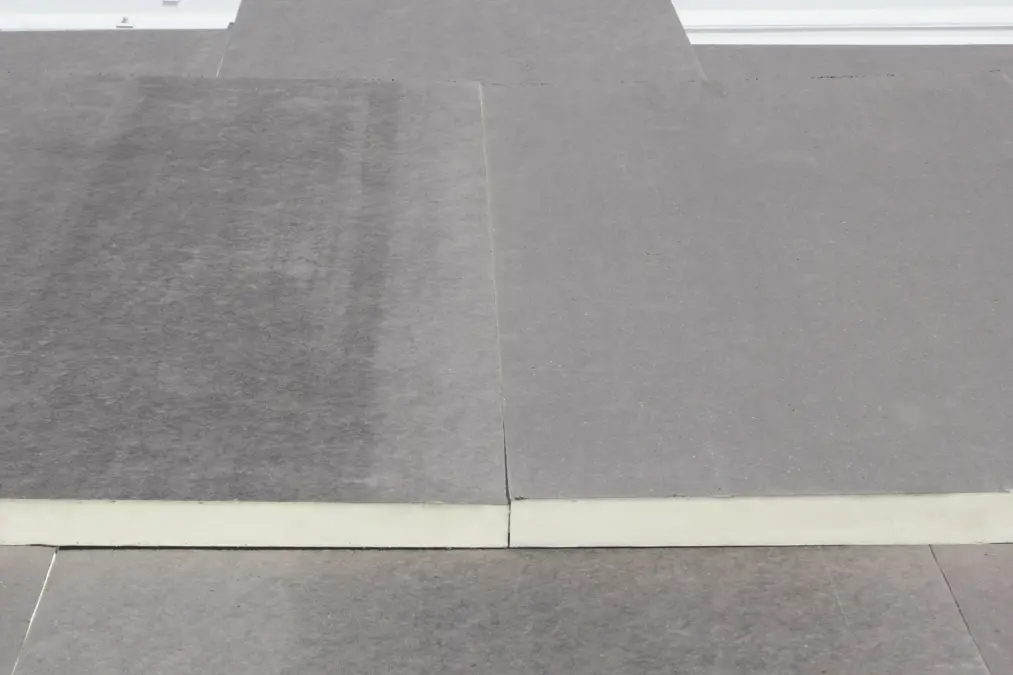 12120 METECNO AISLA PANEL INSTALACION 120315